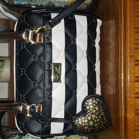 New Betsey Johnson bag - Picture 2 of 11